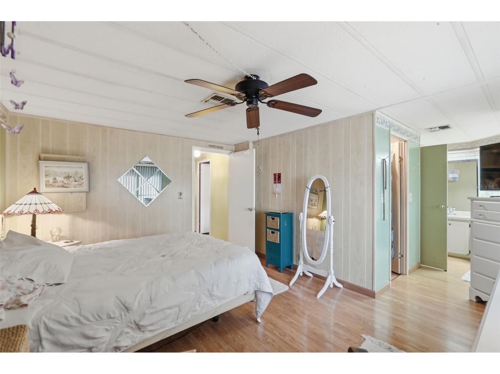 9790 66th Street N #130 Pinellas Park FL 33782 TB8467851 image18