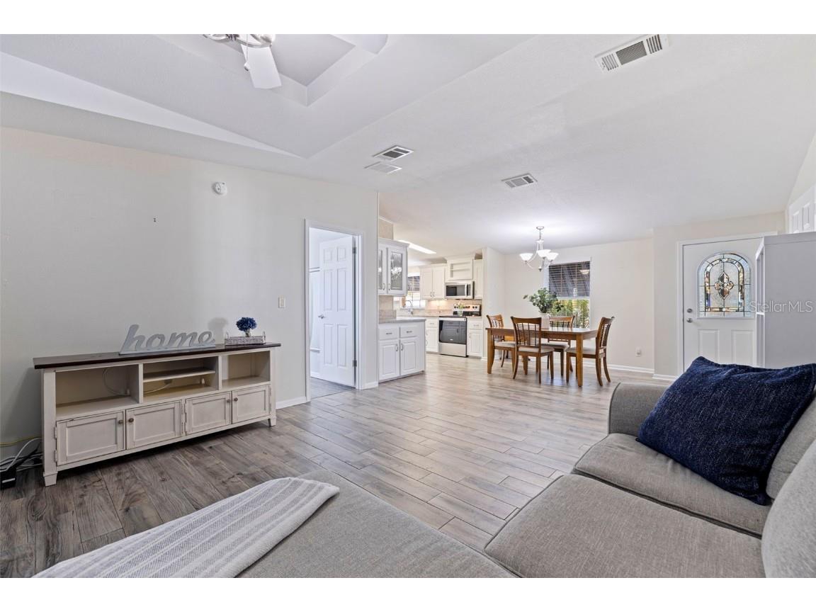 9790 66th Street N #321 Pinellas Park FL 33782 TB8447648 image3