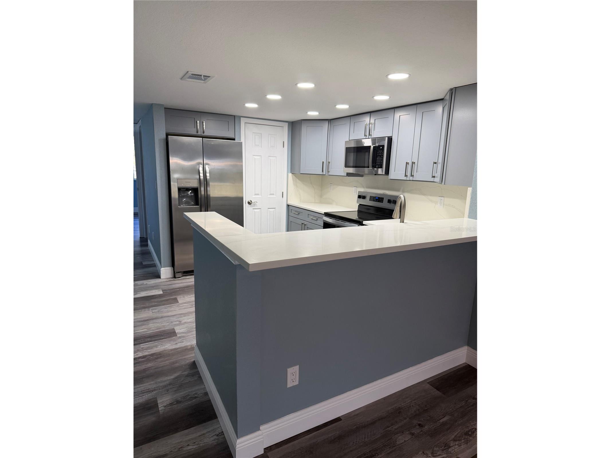 9794 Indian Key Trail #91 Seminole FL 33776 TB8478377 image4