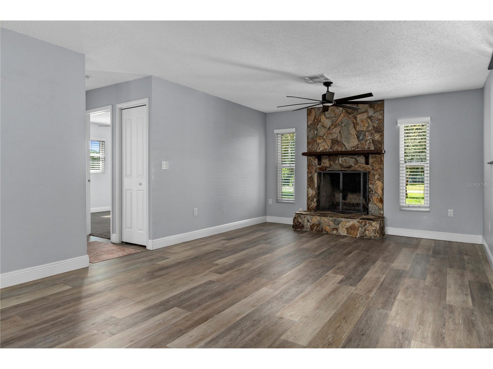 9799 Horizon Drive Spring Hill FL 34608 W7887324 image6