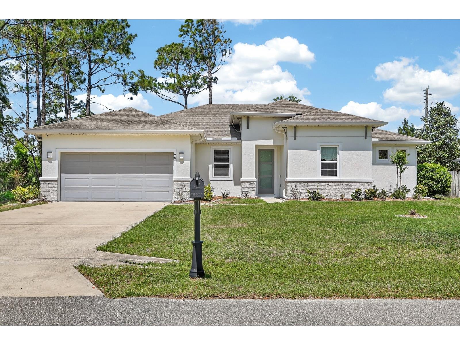 98 Bud Hollow Drive Palm Coast FL 32137 V4948294 image1