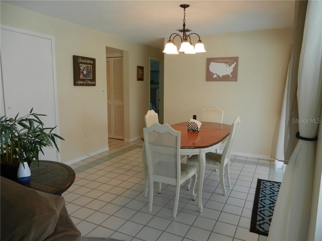 98 Caddy Road Rotonda West FL 33947 D5914648 image8