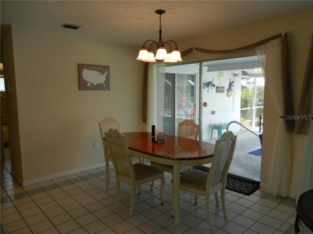 98 Caddy Road Rotonda West FL 33947 D5914648 image9