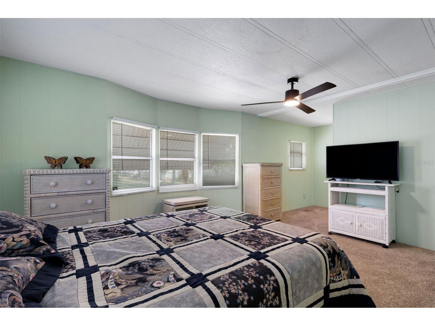 98 Cedar Elm Drive #32 Safety Harbor FL 34695 TB8497563 image23