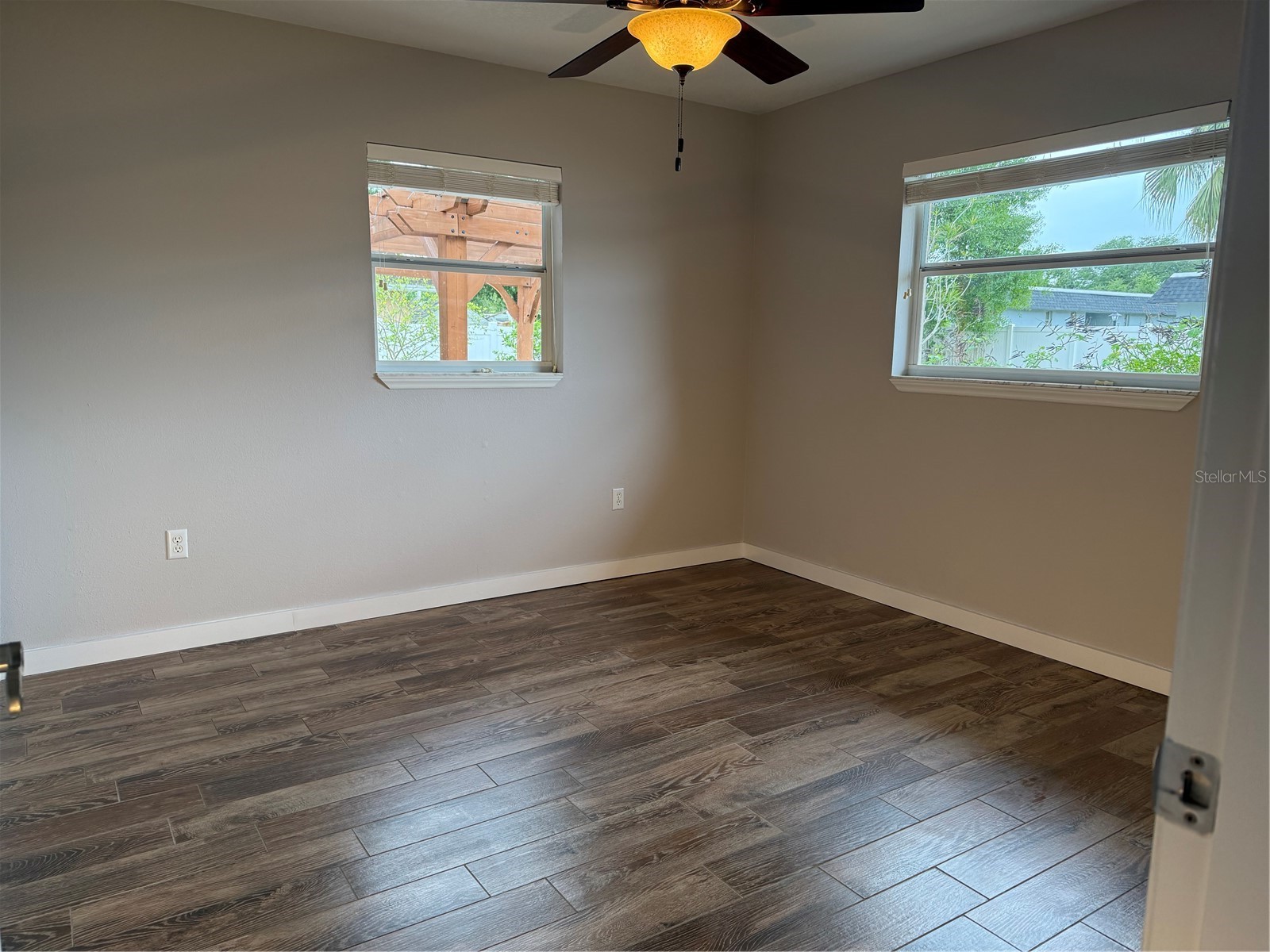 98 Dade Avenue Sarasota FL 34232 TB8491097 image17