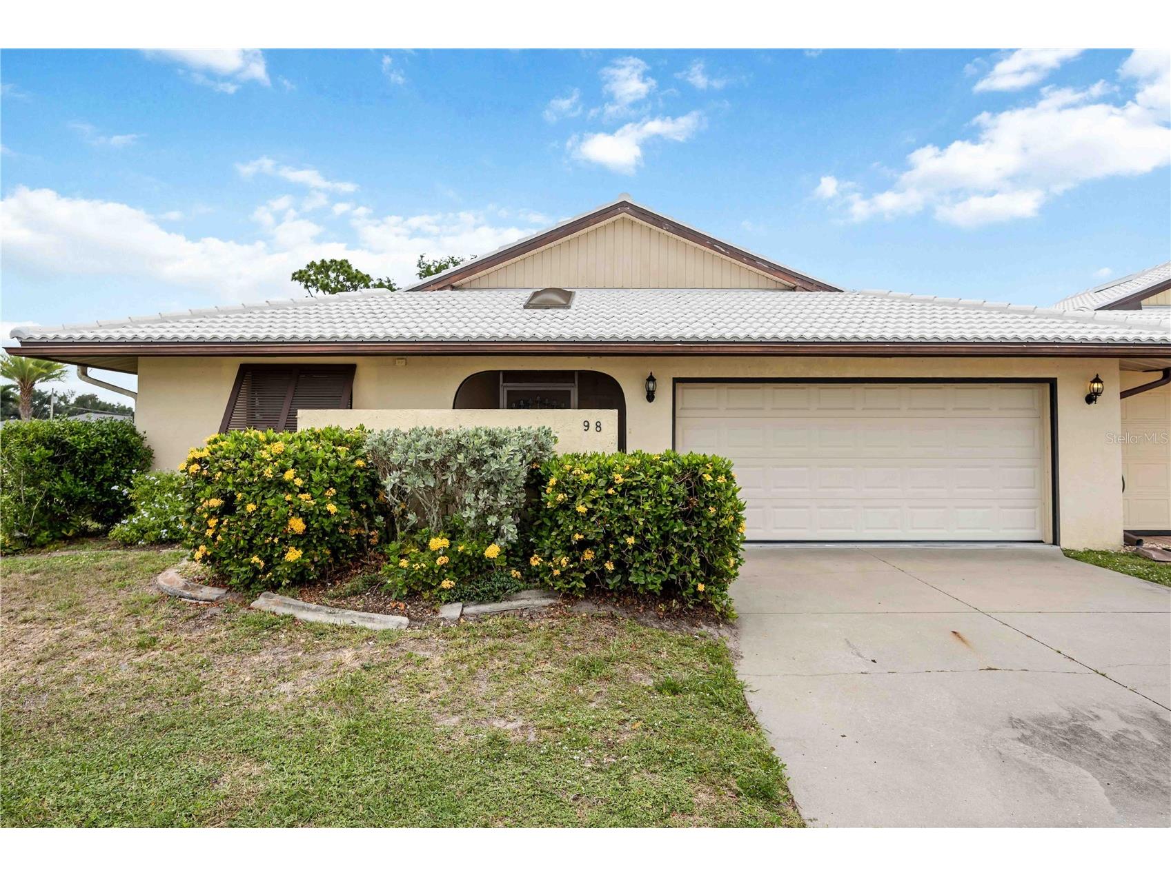 98 Drifting Sands Drive Venice FL 34293 N6144679 image1