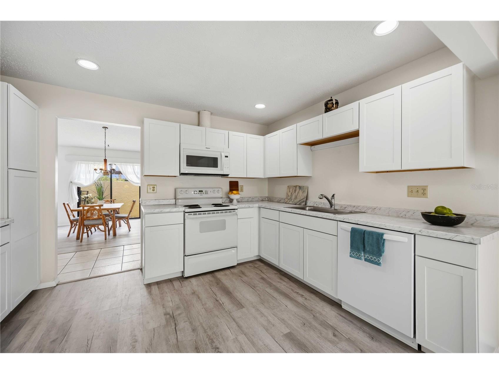 98 Drifting Sands Drive Venice FL 34293 N6144679 image24