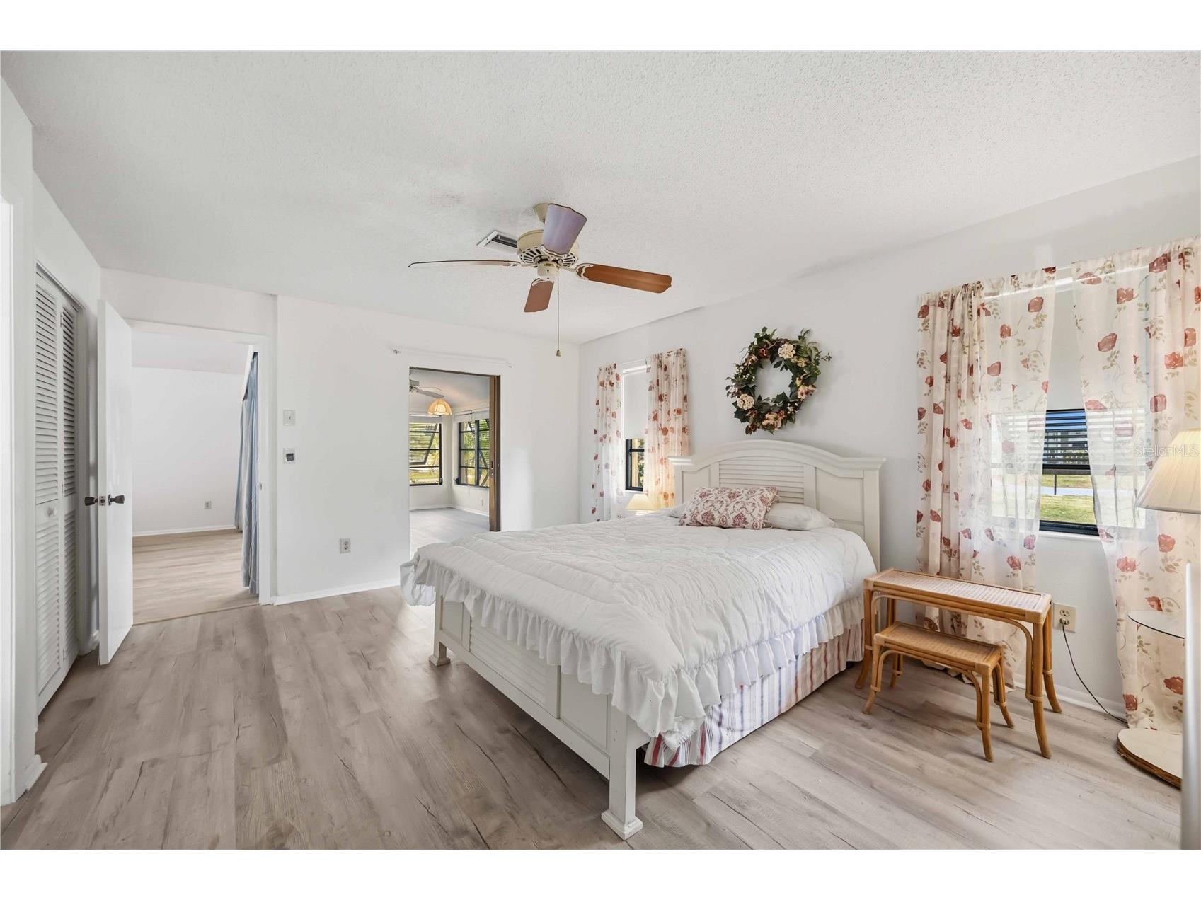 98 Drifting Sands Drive Venice FL 34293 N6144679 image41