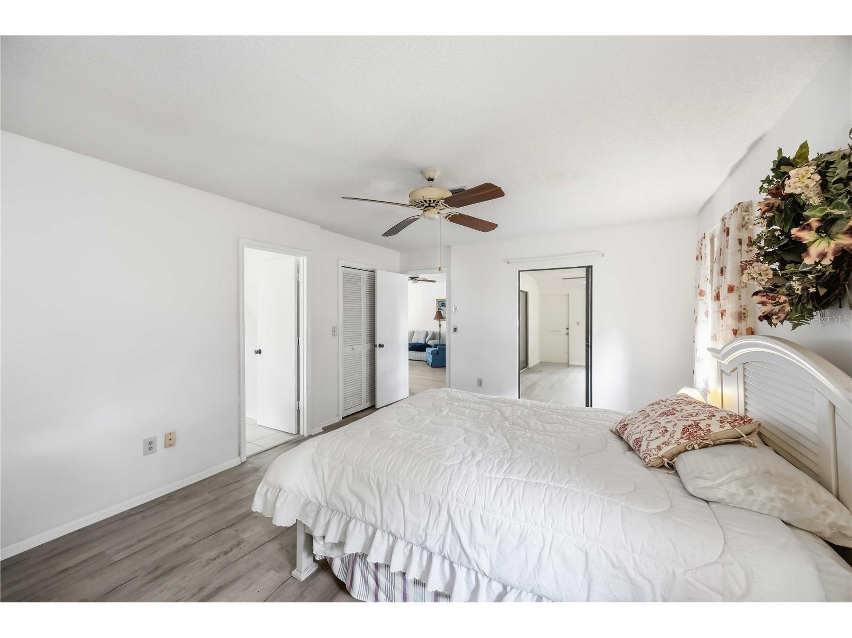 98 Drifting Sands Drive Venice FL 34293 N6144679 image42