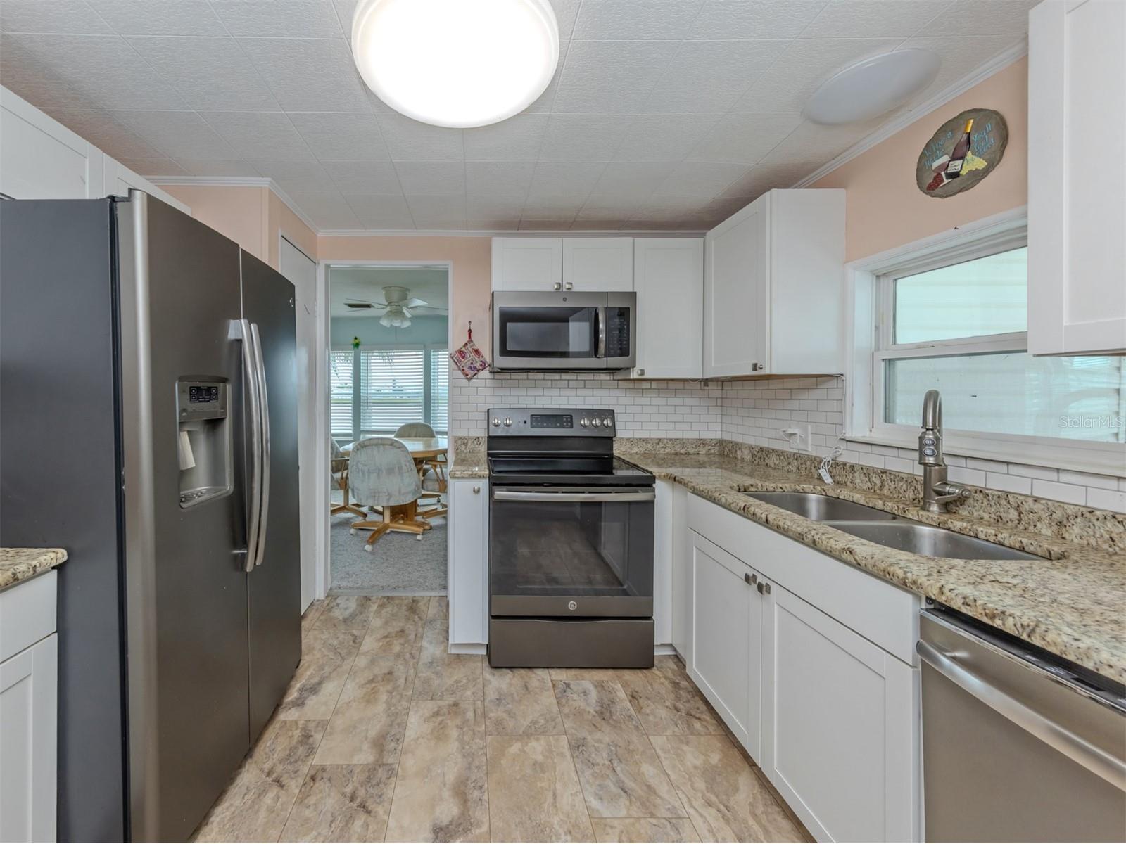 98 Lakeview Drive North Port FL 34287 - LAKE TARPON N6144056 image12