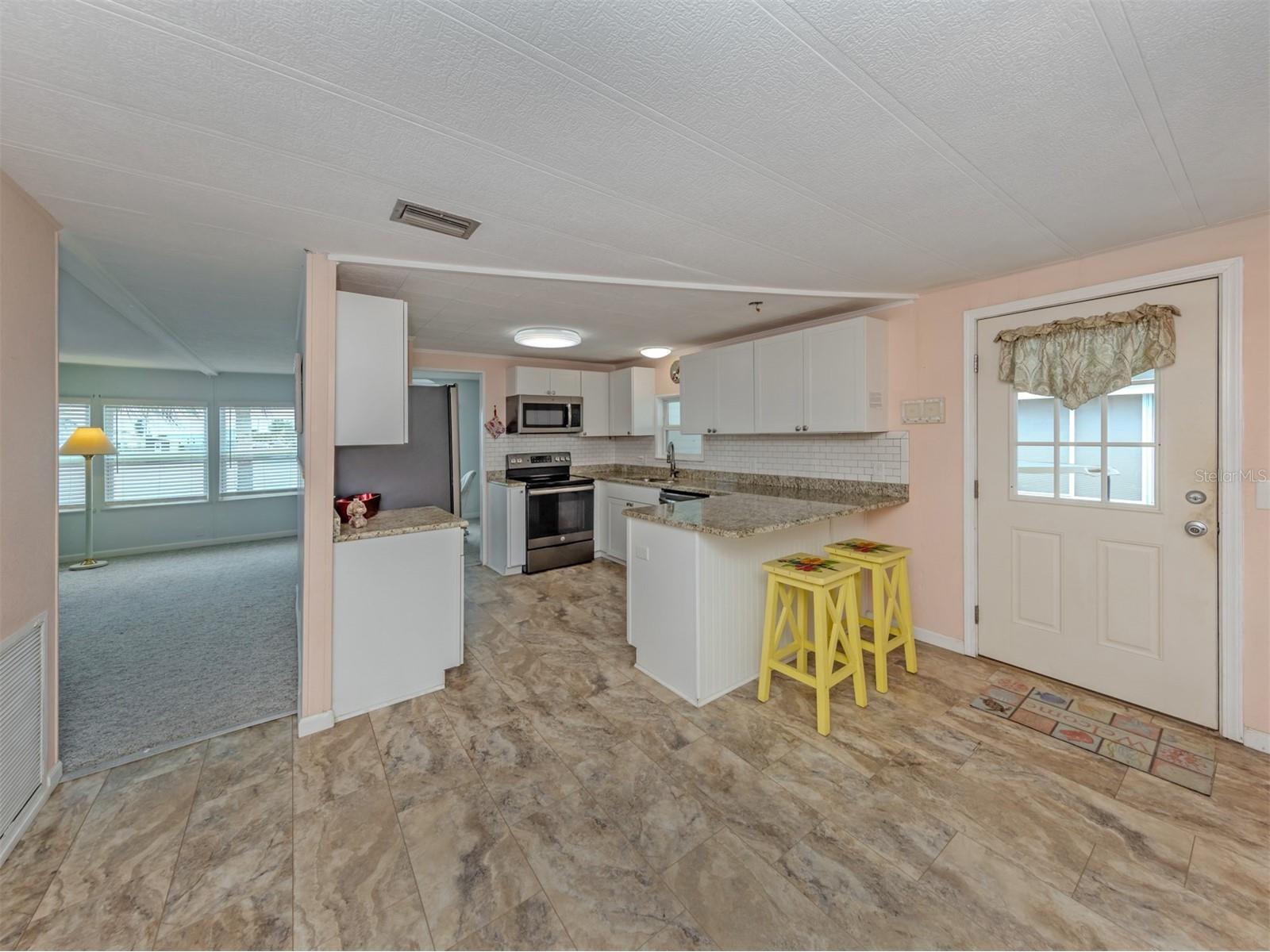 98 Lakeview Drive North Port FL 34287 - LAKE TARPON N6144056 image14