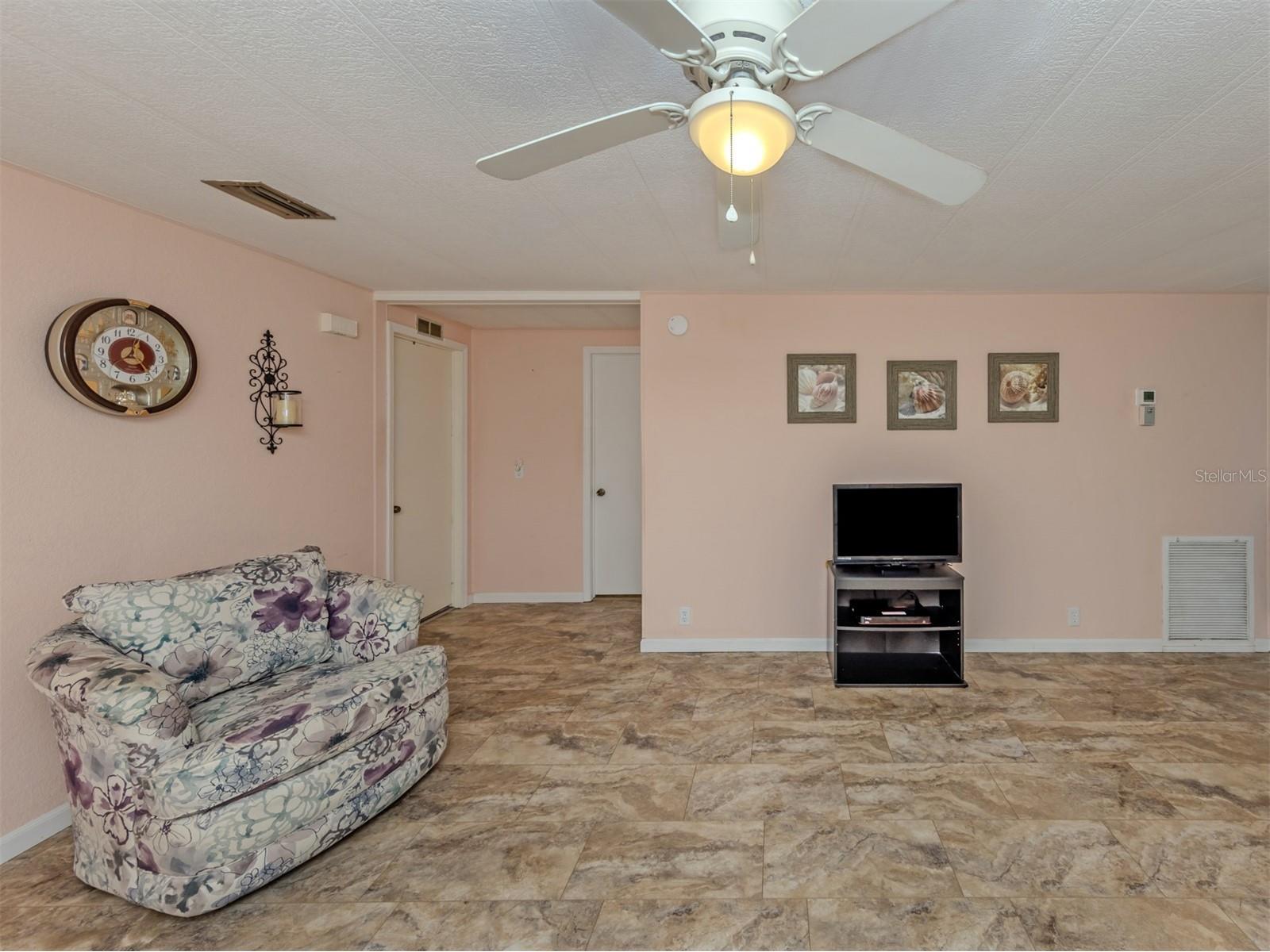 98 Lakeview Drive North Port FL 34287 - LAKE TARPON N6144056 image17