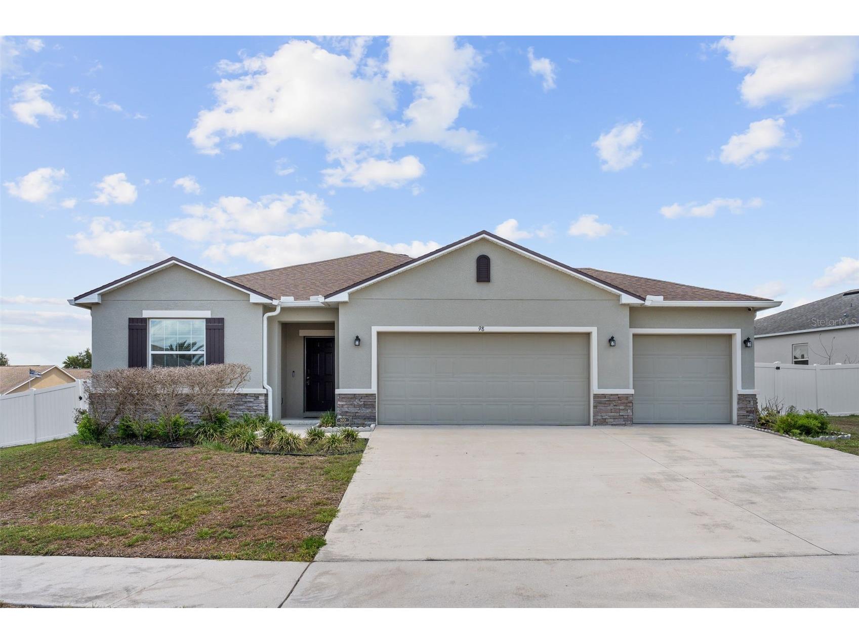 98 Prairie Falcon Drive Groveland FL 34736 O6416918 image1