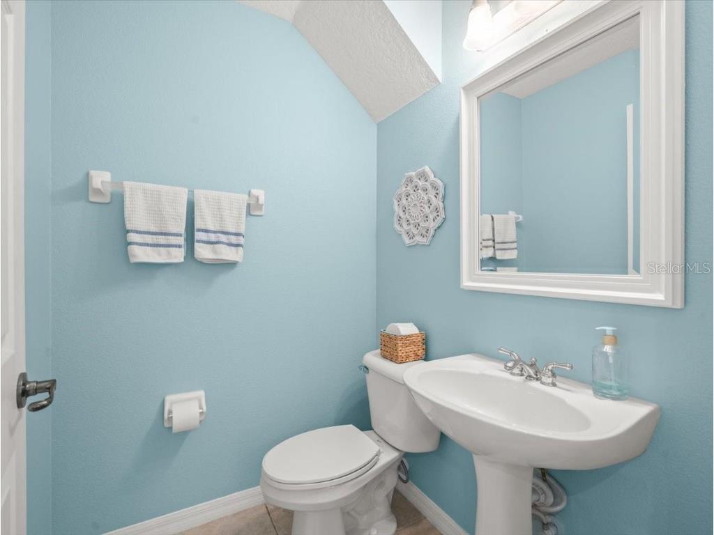 98 S Highland Avenue #102 Tarpon Springs FL 34689 - LAKE TARPON TB8437002 image15