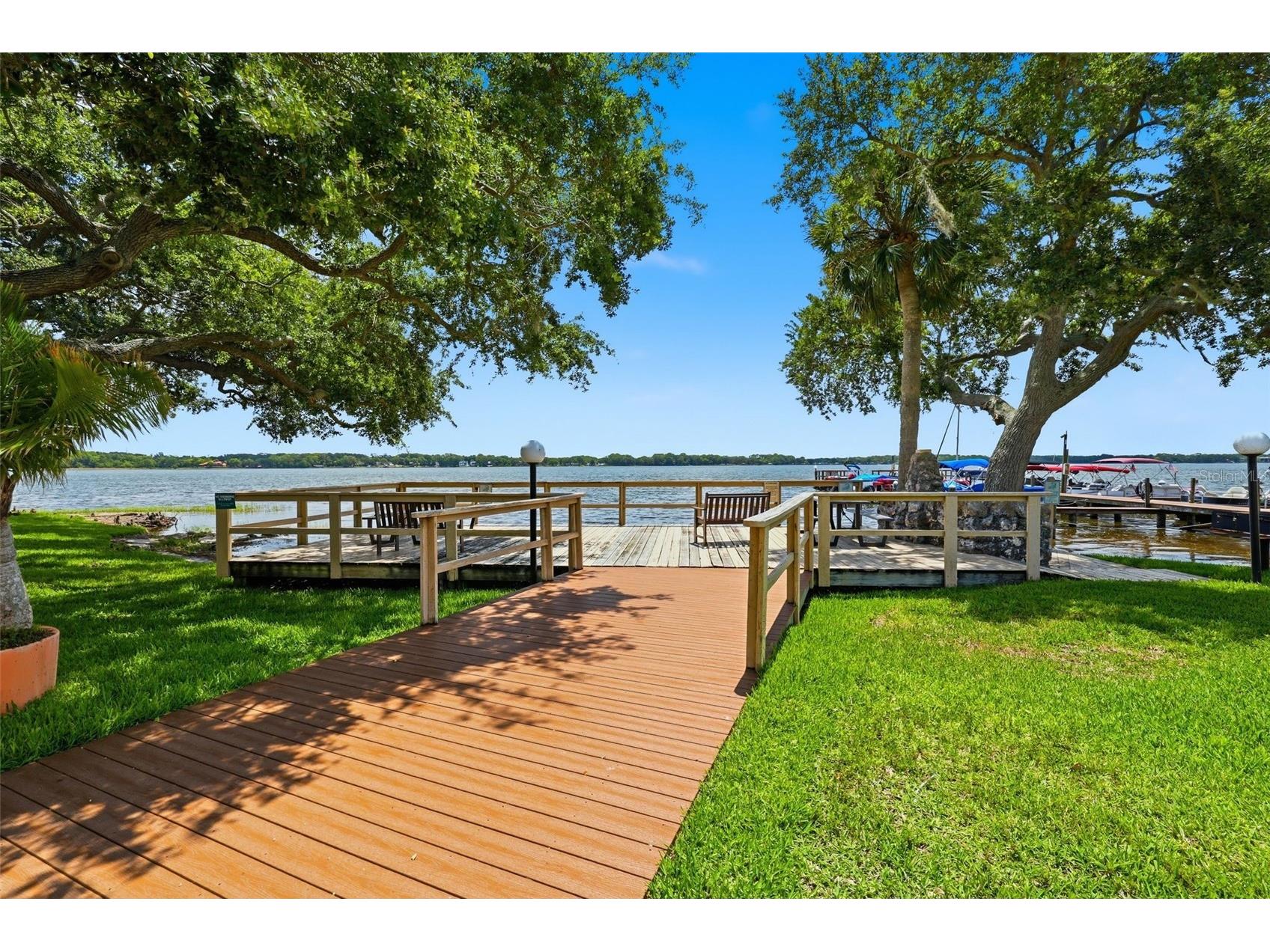 98 S Highland Avenue #102 Tarpon Springs FL 34689 TB8505892 image2