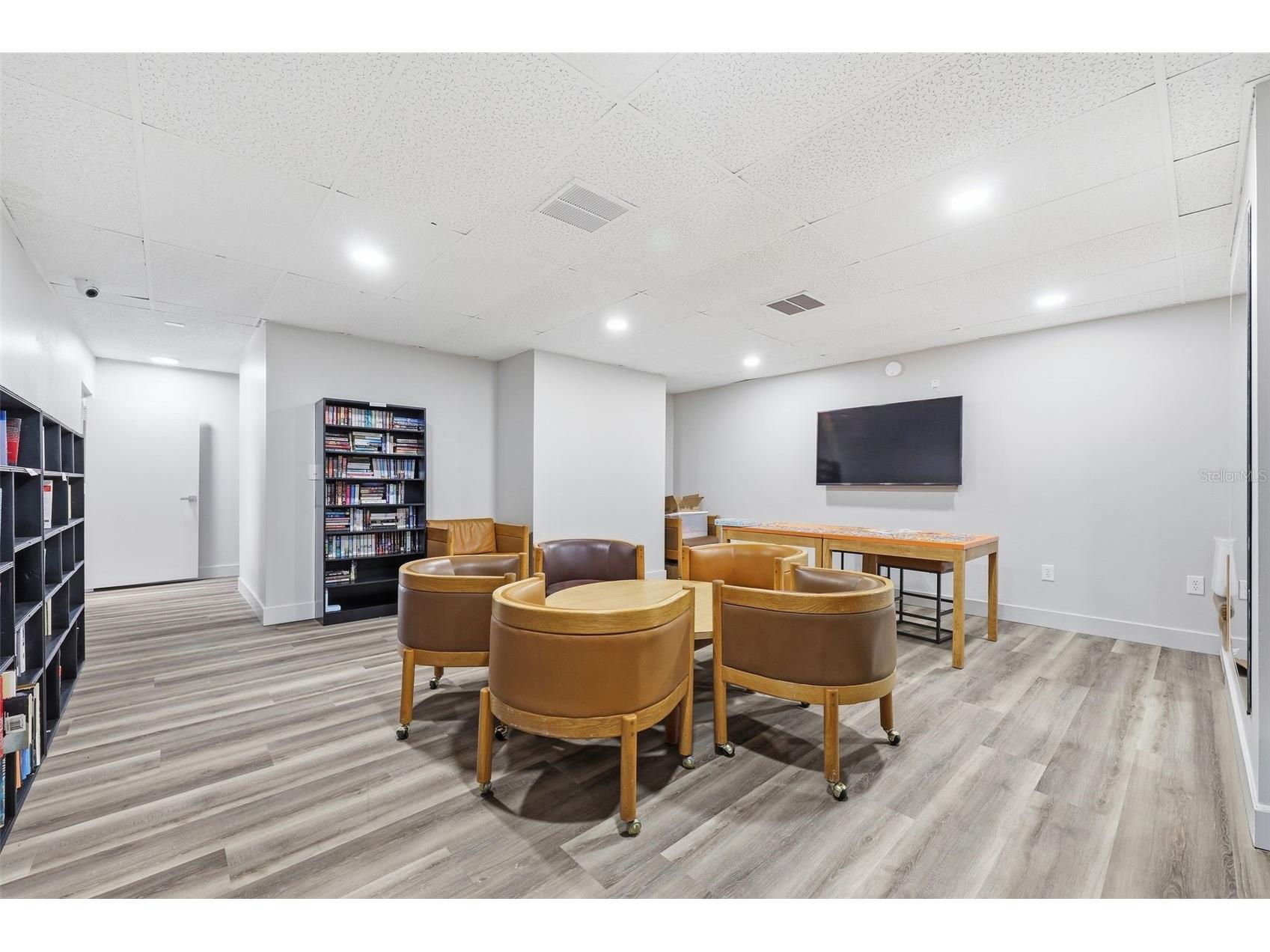 98 S Highland Avenue #102 Tarpon Springs FL 34689 TB8505892 image46