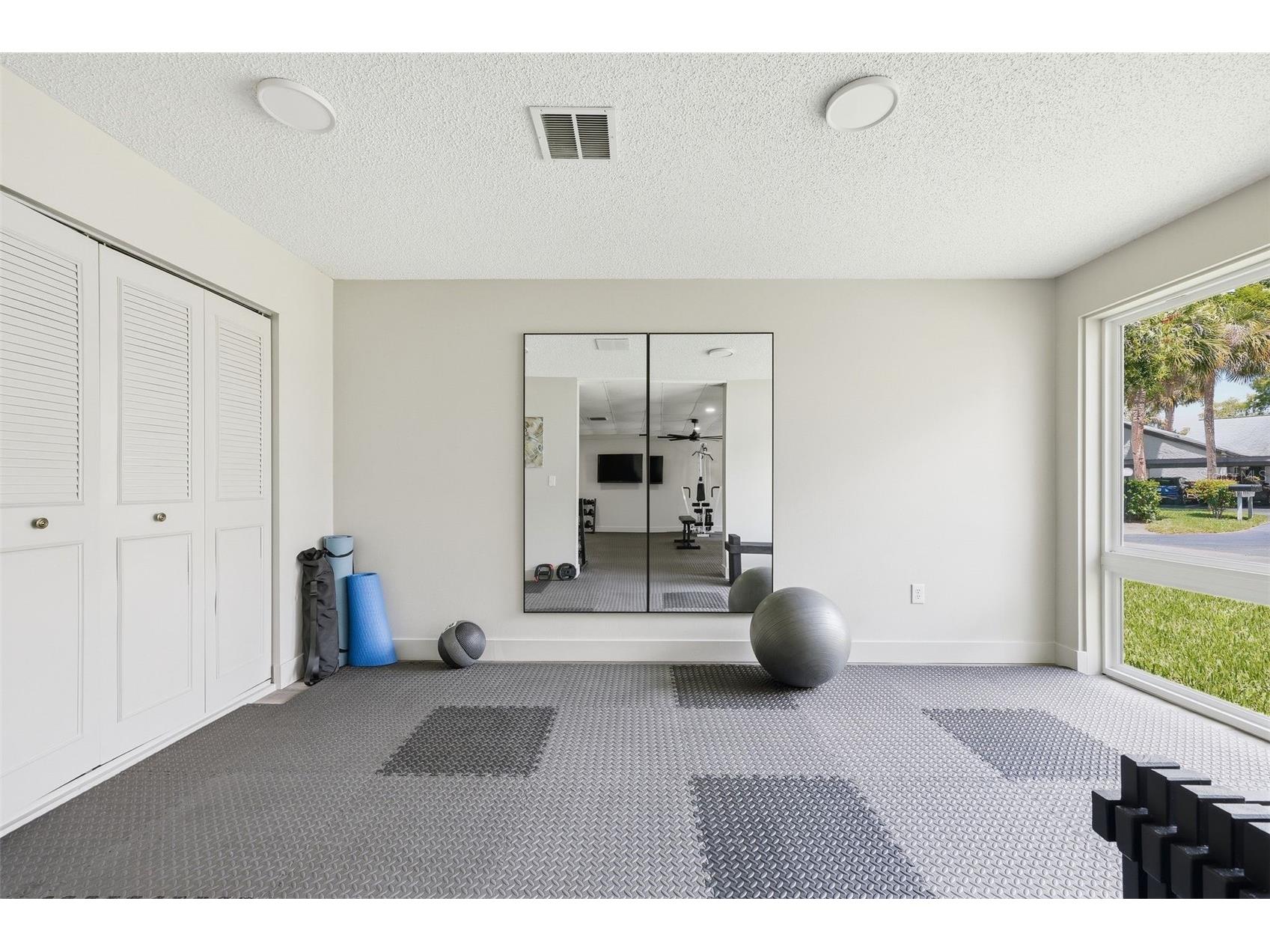 98 S Highland Avenue #102 Tarpon Springs FL 34689 TB8505892 image50