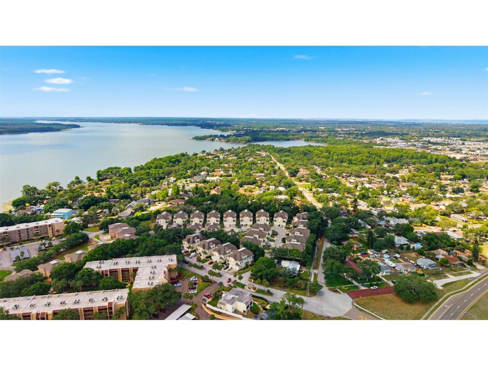 98 S Highland Avenue #102 Tarpon Springs FL 34689 TB8505892 image52