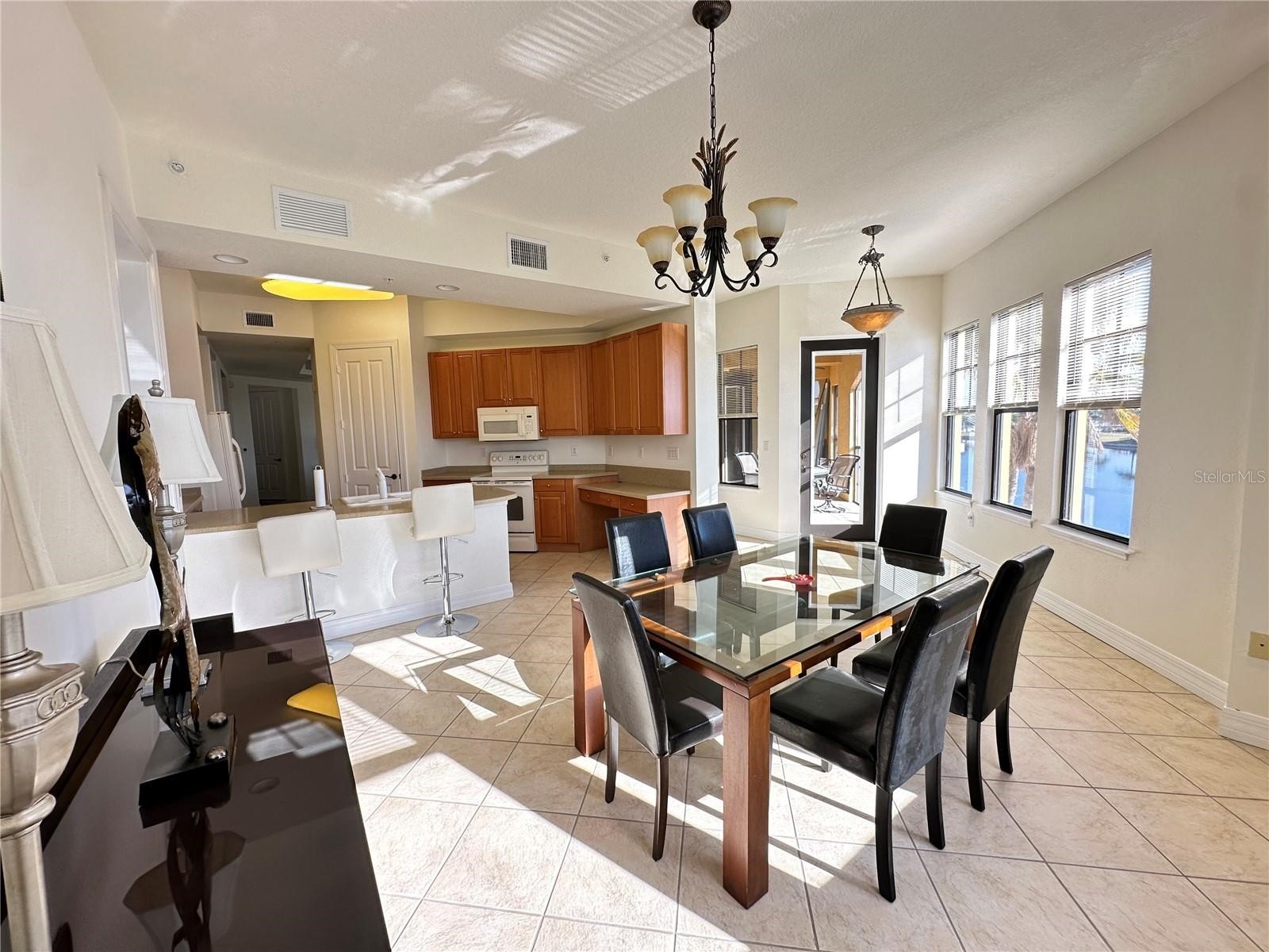 98 Vivante Boulevard #98315 Punta Gorda FL 33950 C7526785 image25