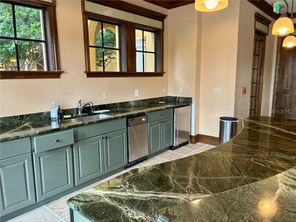 98 Vivante Boulevard #98412 Punta Gorda FL 33950 C7515091 image57