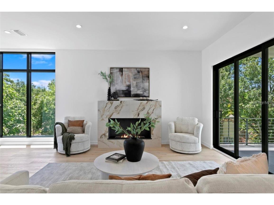 98 W Davis Boulevard Tampa FL 33606 TB8373079 image26