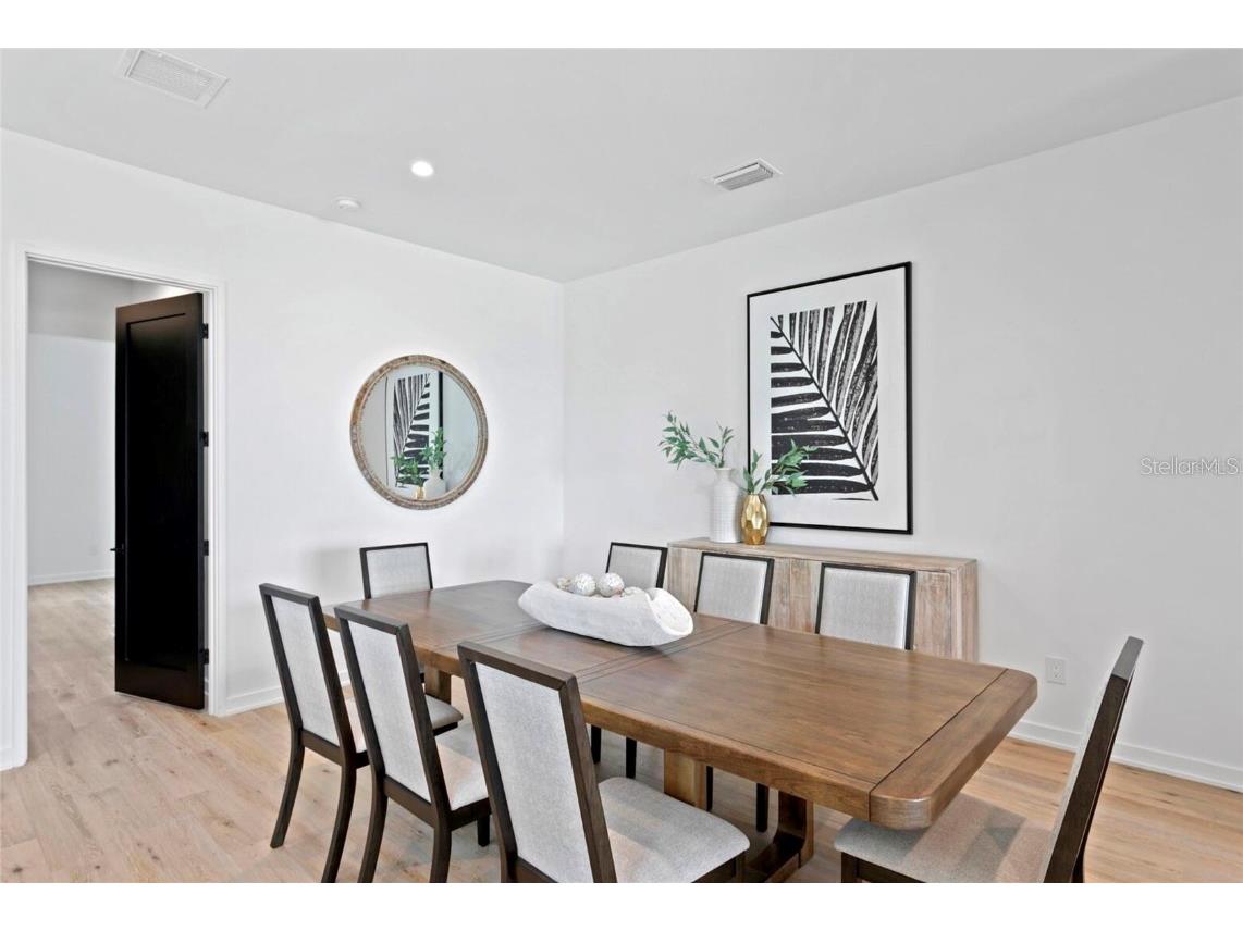 98 W Davis Boulevard Tampa FL 33606 TB8373079 image30