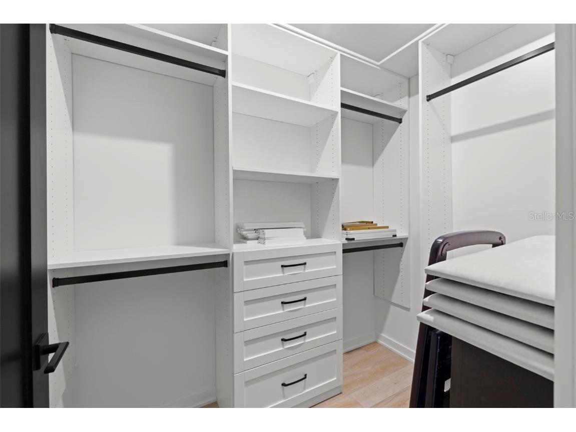 98 W Davis Boulevard Tampa FL 33606 TB8373079 image48