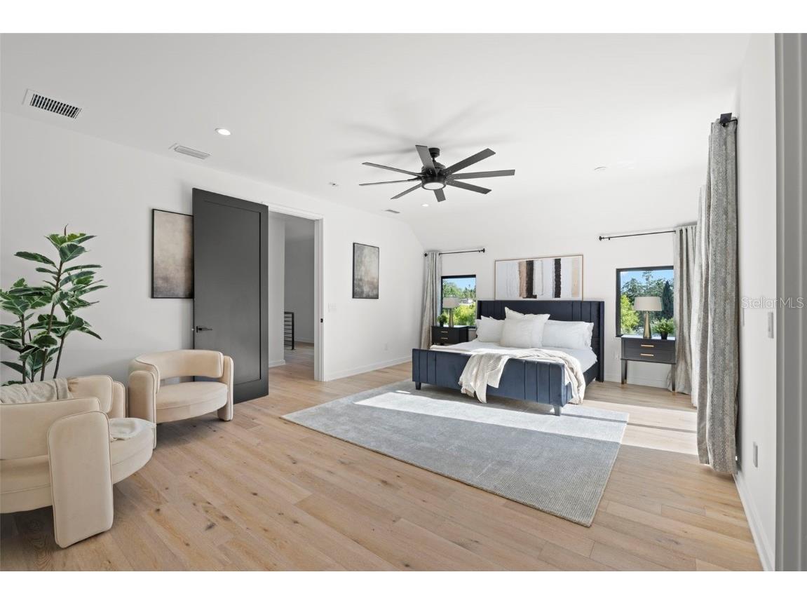 98 W Davis Boulevard Tampa FL 33606 TB8373079 image51