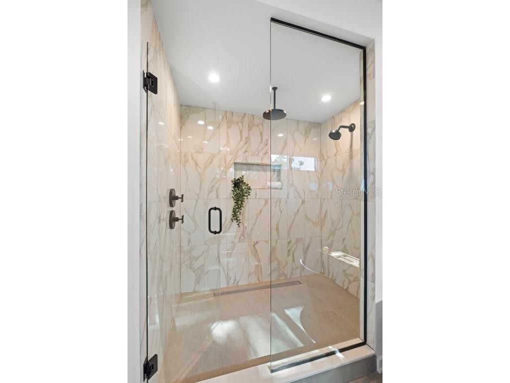 98 W Davis Boulevard Tampa FL 33606 TB8373079 image58