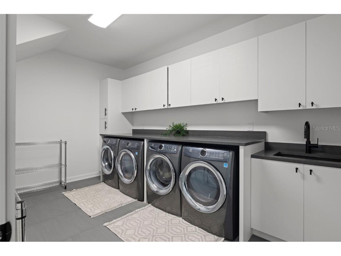 98 W Davis Boulevard Tampa FL 33606 TB8373079 image60