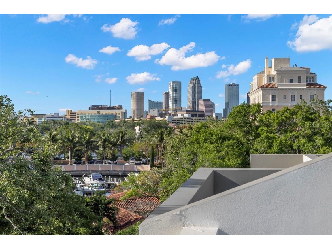 98 W Davis Boulevard Tampa FL 33606 TB8373079 image62