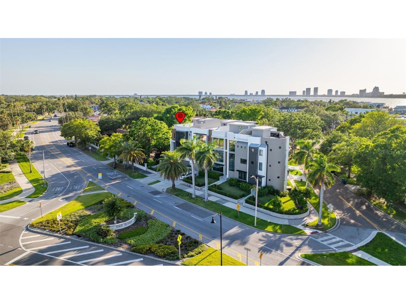 98 W Davis Boulevard Tampa FL 33606 TB8373079 image69