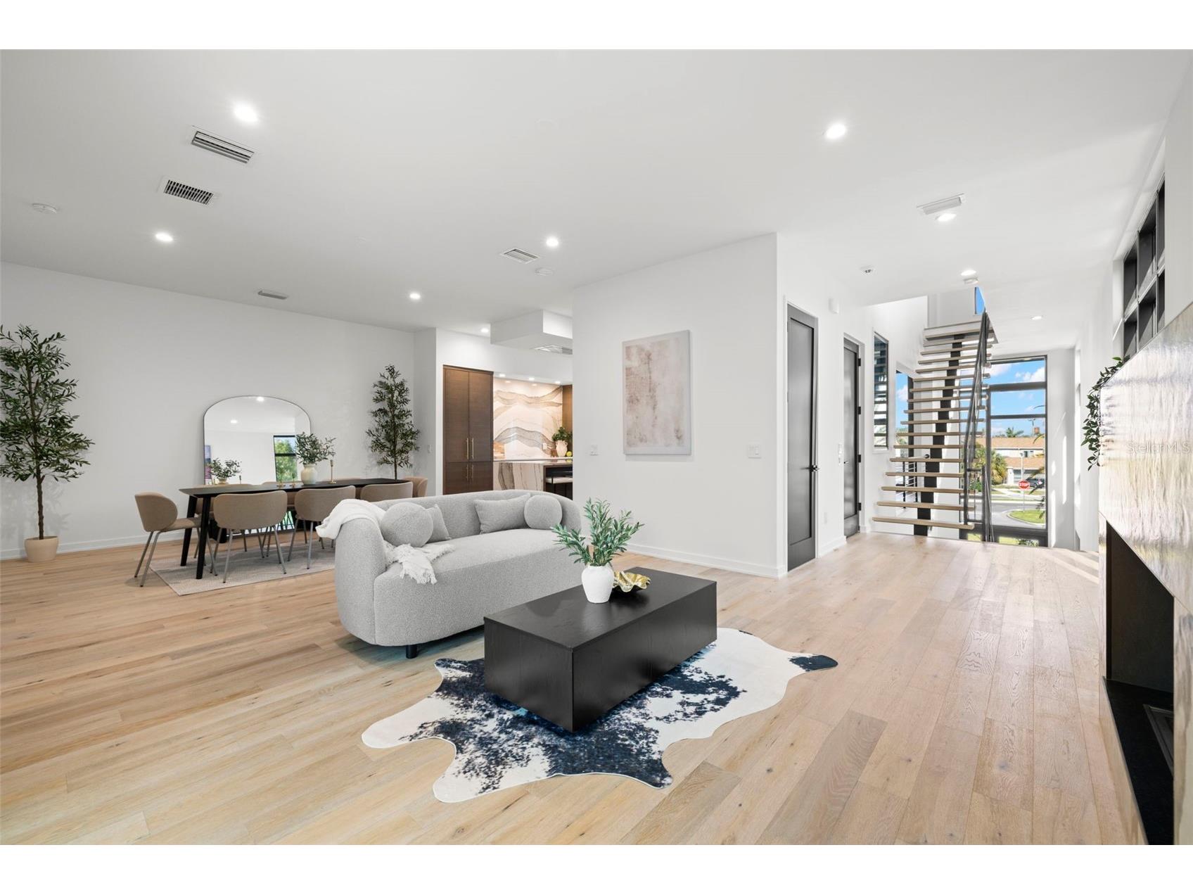 98 W Davis Boulevard Tampa FL 33606 TB8514324 image31