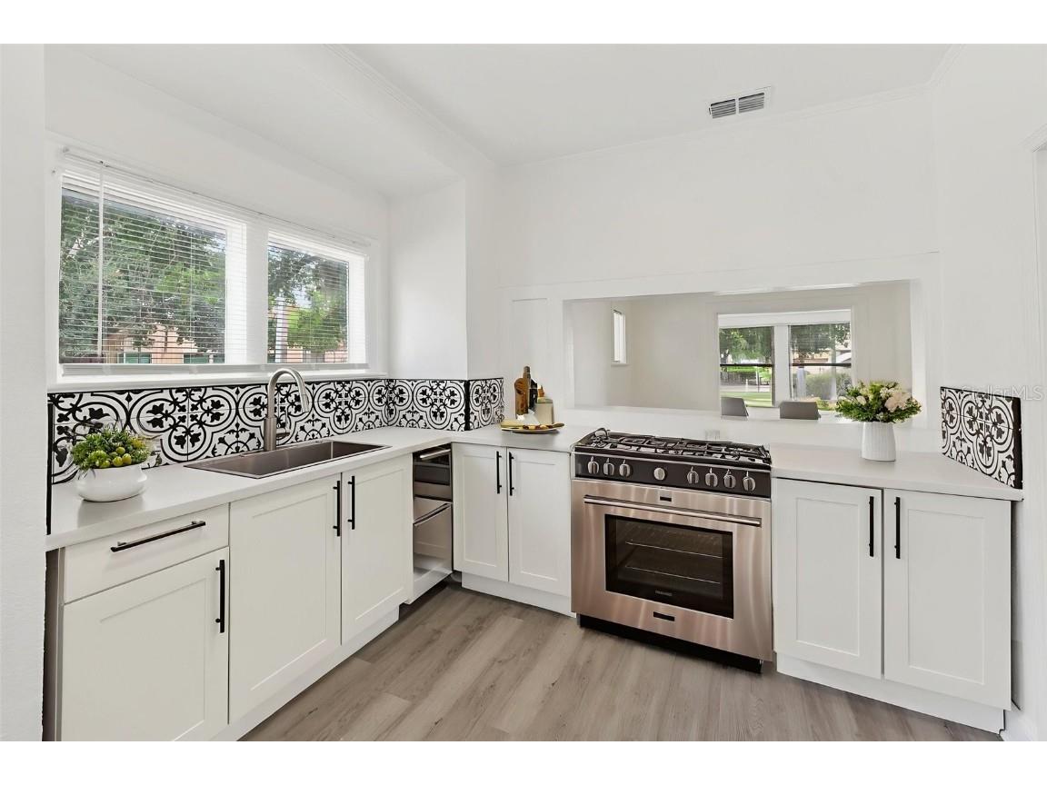 98 W Esther Street Orlando FL 32806 O6371292 image55