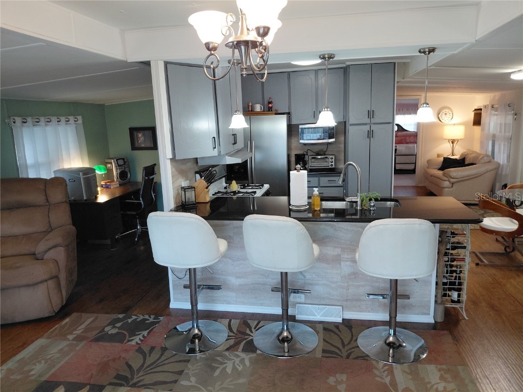 980 7th Street NW #1 Largo FL 33770 TB8451599 image20