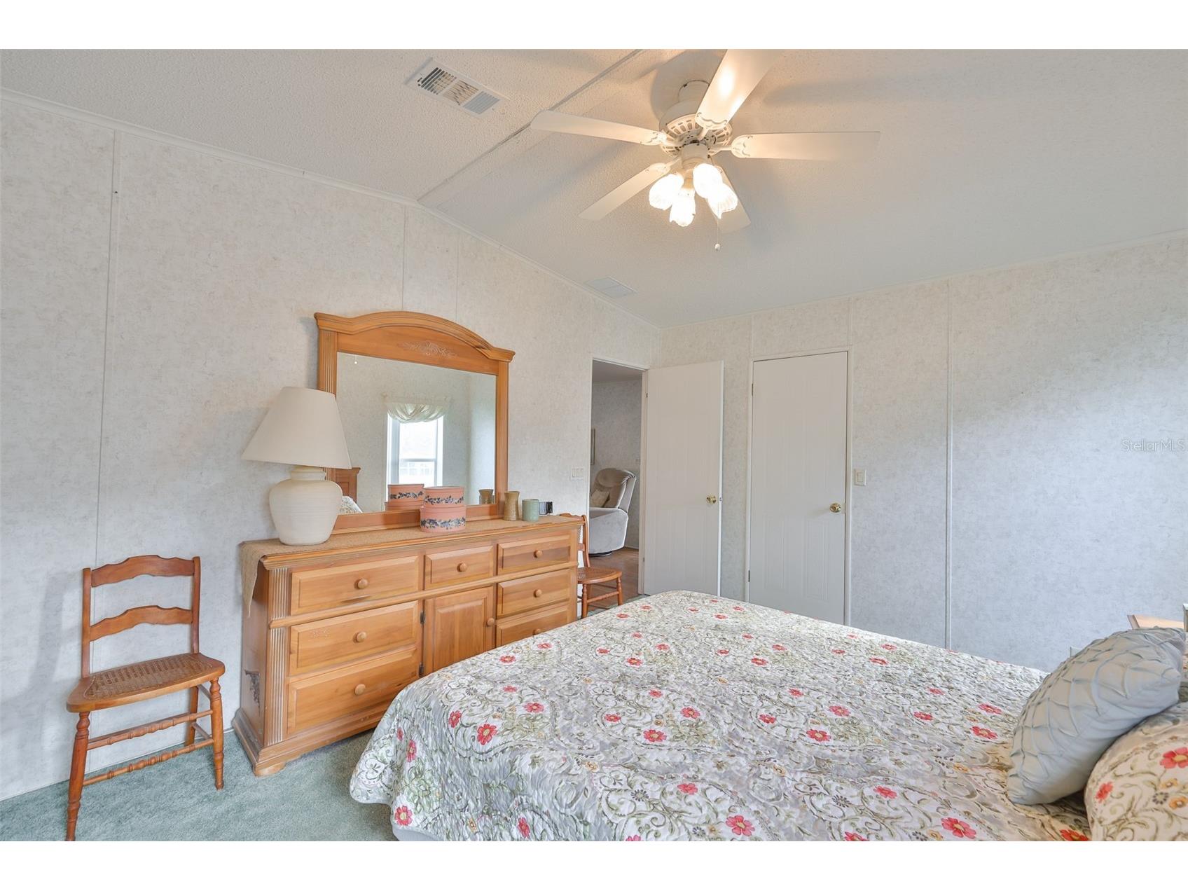 980 7th Street NW #16 Largo FL 33770 TB8476761 image23