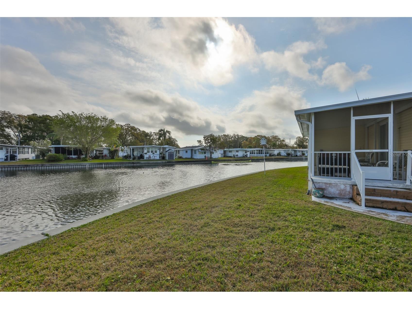 980 7th Street NW #16 Largo FL 33770 TB8476761 image28