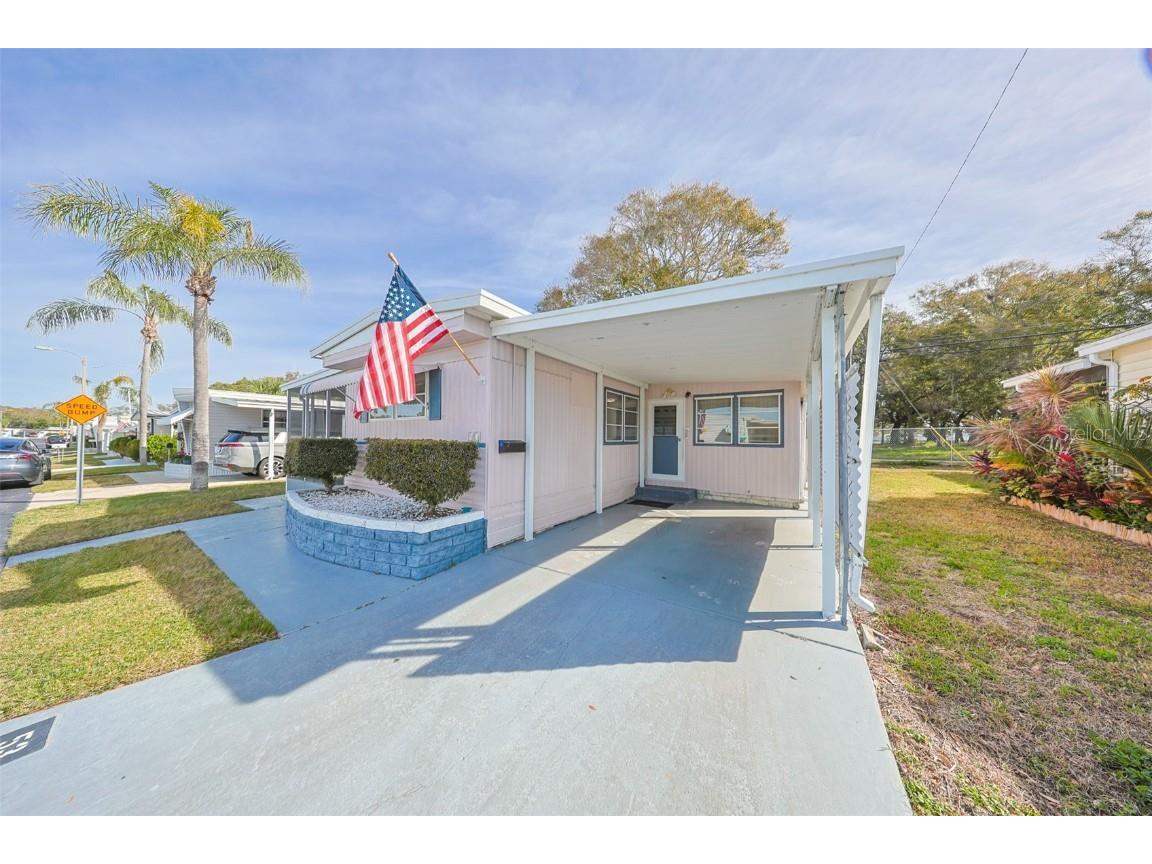 980 7th Street NW #53 Largo FL 33770 U8227072 image1