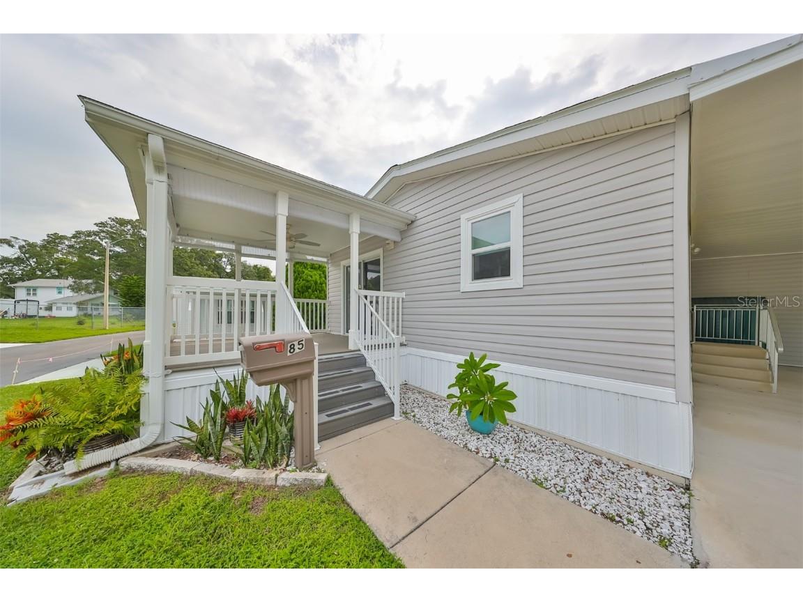 980 7th Street NW #85 Largo FL 33770 TB8300936 image1