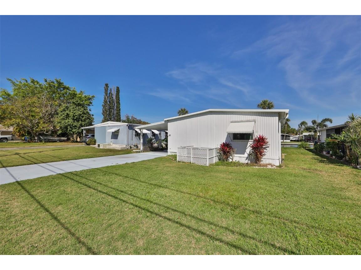 980 7th Street NW #97 Largo FL 33770 U8200418 image1