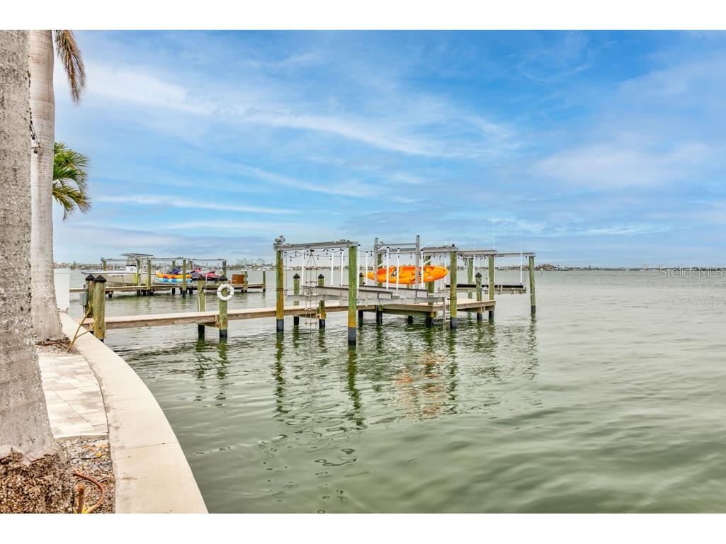 980 Boca Ciega Isle Drive Saint Pete Beach FL 33706 - BOCA CIEGA BAY TB8449304 image35
