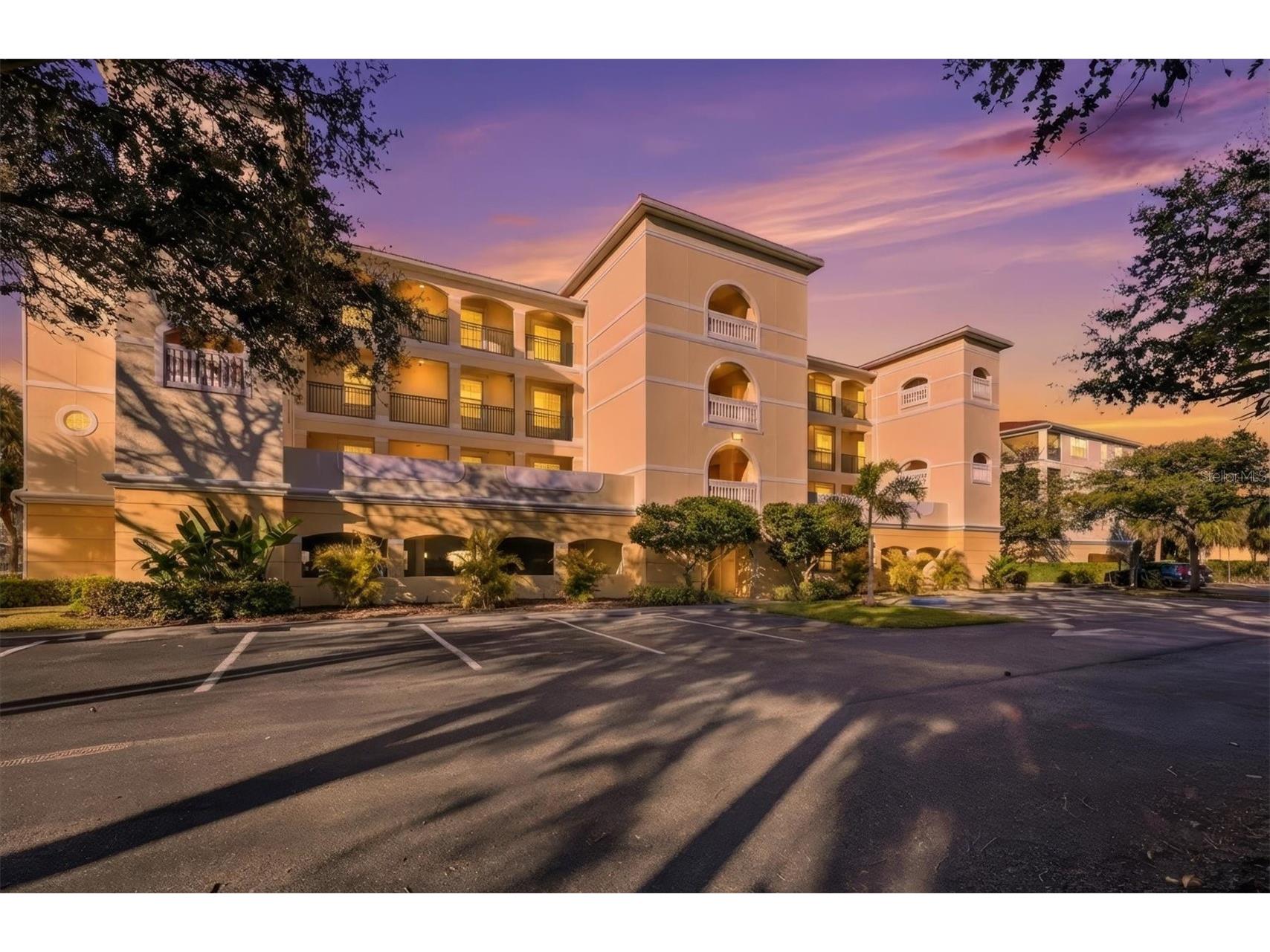 980 Cooper Street #201 Venice FL 34285 N6142821 image1