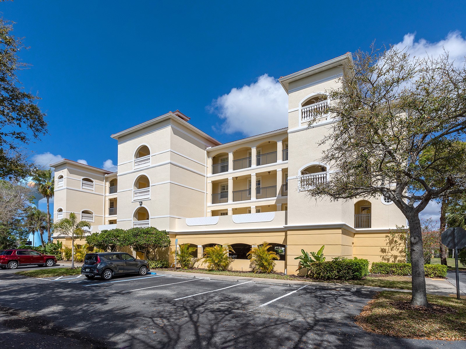 980 Cooper Street #302 Venice FL 34285 N6143211 image1