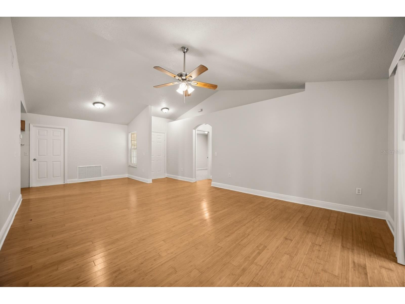 980 Derbyshire Drive Kissimmee FL 34758 O6382575 image3