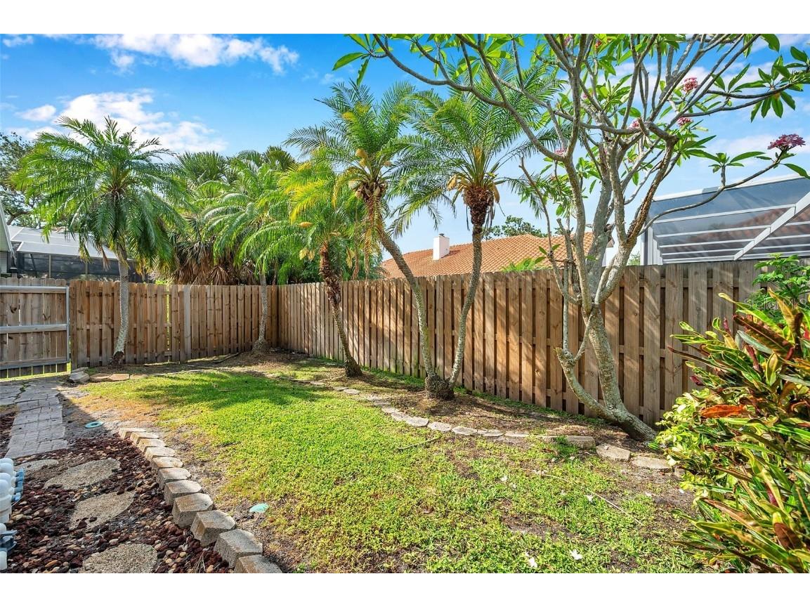 980 Live Oak Avenue NE Saint Petersburg FL 33703 TB8381330 image23