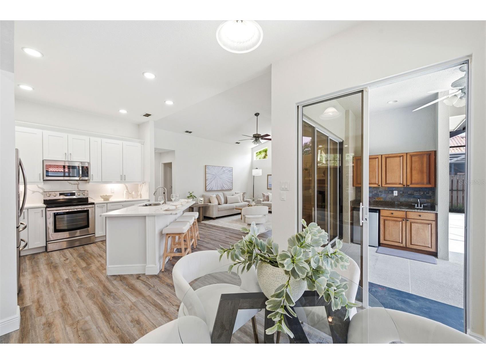 980 Live Oak Avenue NE Saint Petersburg FL 33703 TB8526964 image11