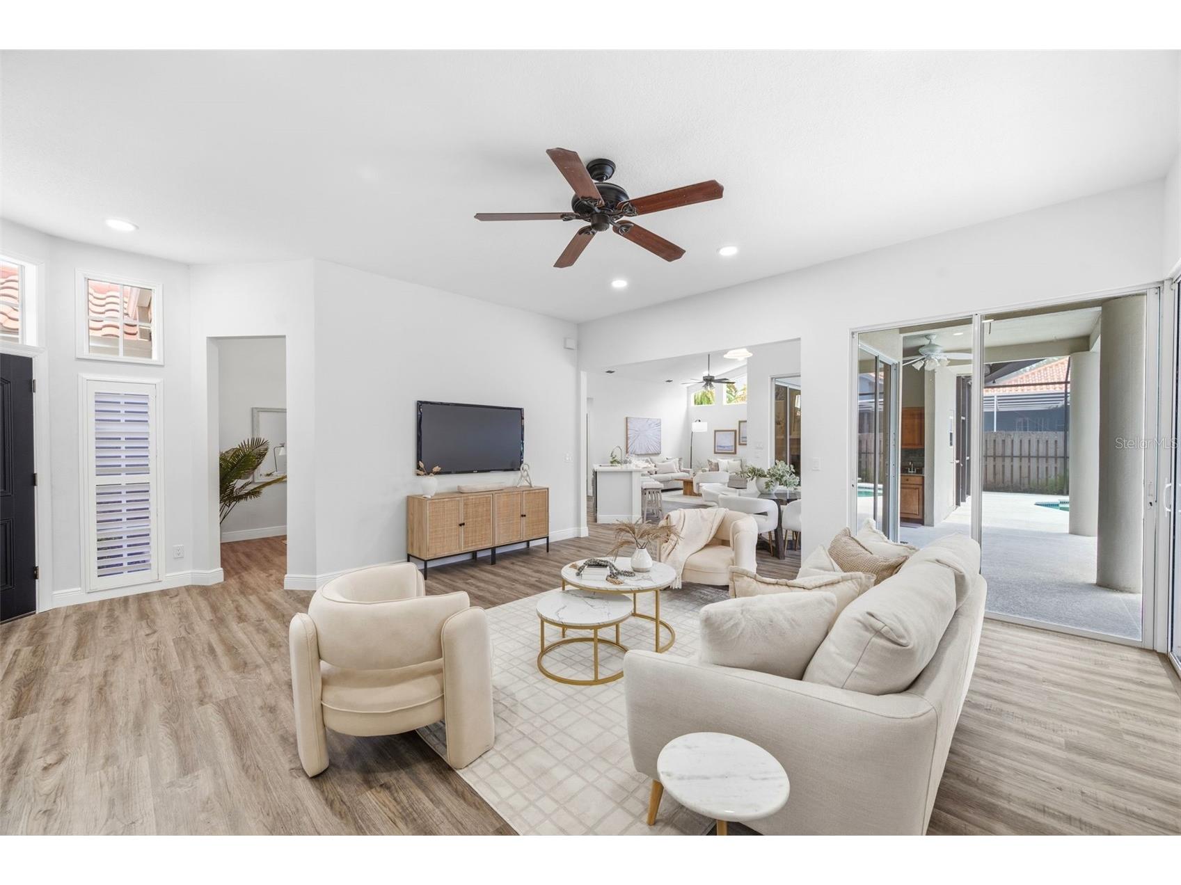 980 Live Oak Avenue NE Saint Petersburg FL 33703 TB8526964 image4