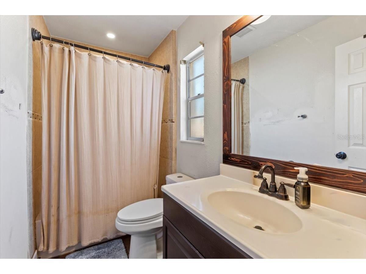 980 Thelma Avenue Orange City FL 32763 V4947498 image14