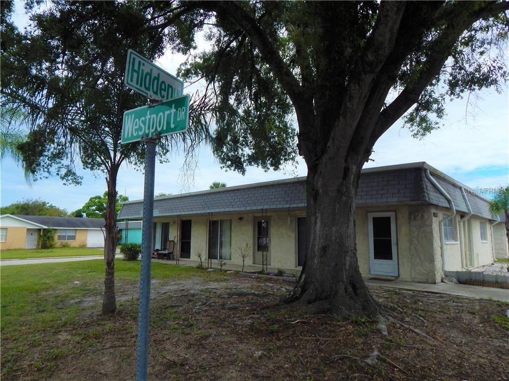 9800 Hidden Lane #2 Port Richey FL 34668 U8199448 image1