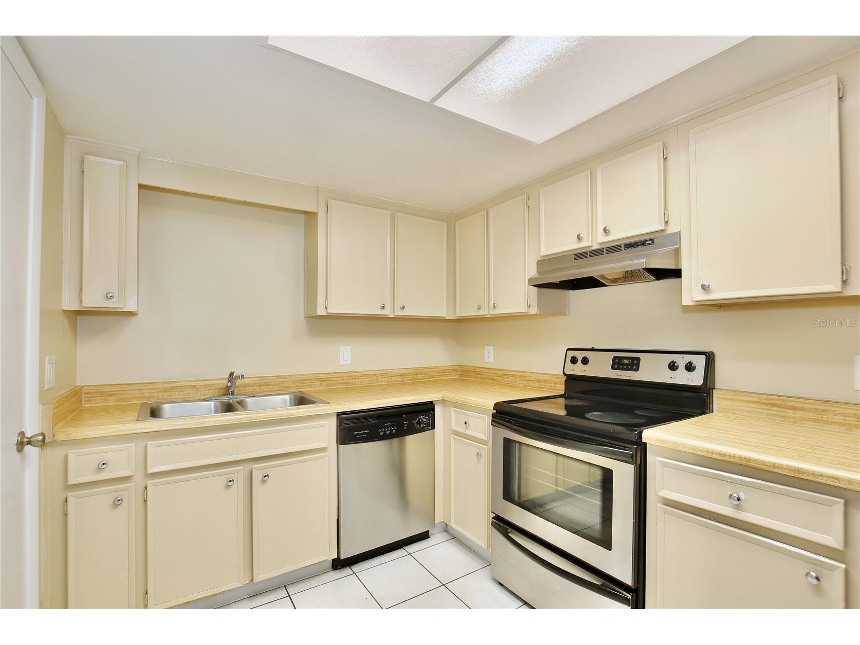 9800 Turf Way #GE Orlando FL 32837 O6376101 image8